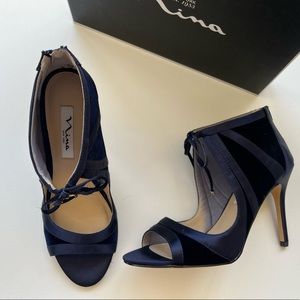 Sapphire Blue Nina Heels with tie, size 8.5